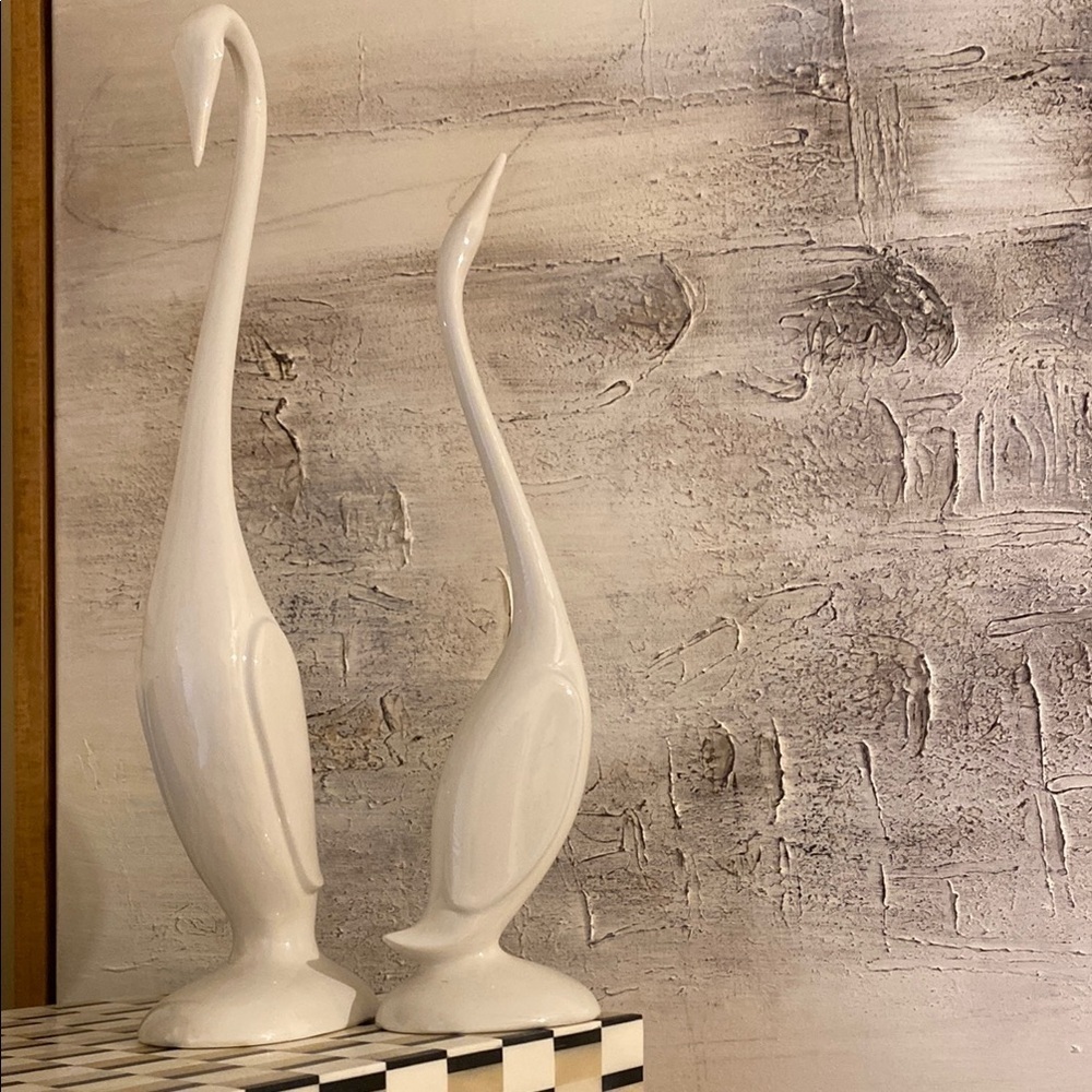 Elegant White Crane Birds Sculptures. Set 2 pieces - Picture 3 of 9